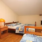 Family Friendly With A Swimming Pool Jadreski, - 7292 公寓 *