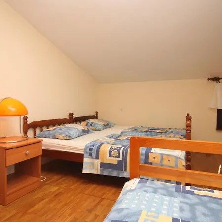 Family Friendly With A Swimming Pool Jadreski, - 7292 Appartement *